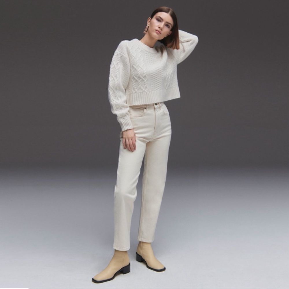 Everlane Straight Leg Jeans in Off-White/Cream